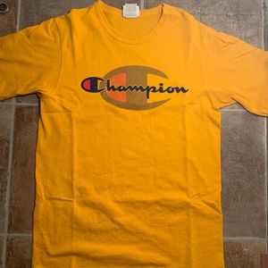 Men’s Champion T-shirt size M
